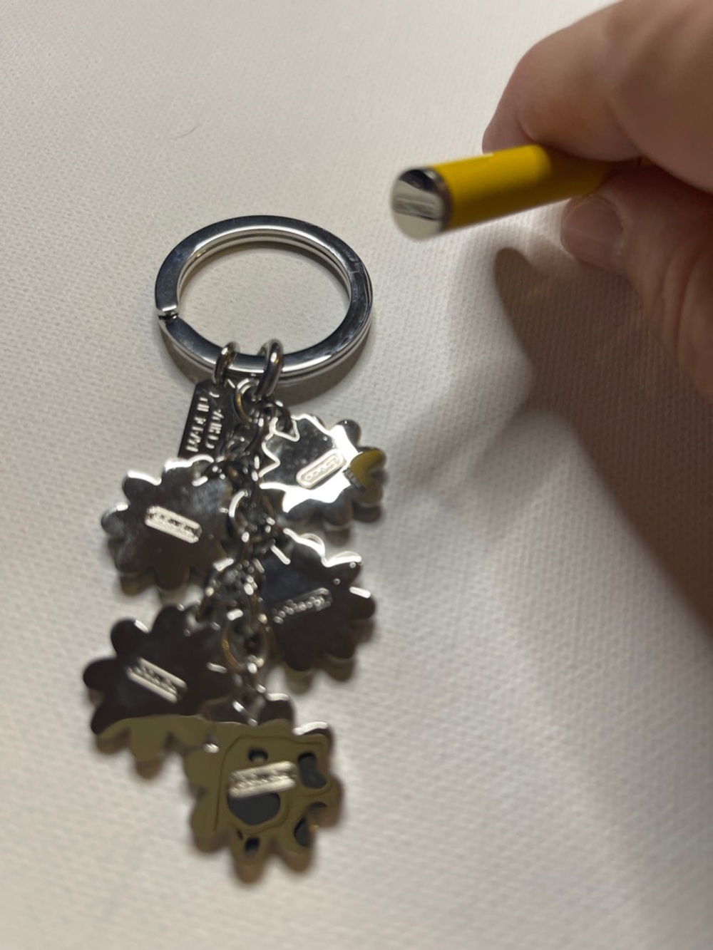 Coach Flower Charm Keyring with Yellow Enamel Coach Pen - Picture 5 of 7